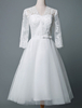 Vintage Brautkleid knielangen V-Ausschnitt mit halben Ärmeln A-Linie natürliche Taille Tüll Brautkleider