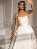 Vintage Brautkleider trägerlos ärmellos natürliche Taille Satinstoff mit Schleppe Spitze traditionelle Kleider für die Braut