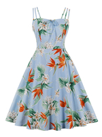 Vintage Kleid 1950er Jahre hell himmelblau Blumendruck rückenfreie Frau ärmelloses Rockabilly Kleid