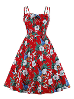 Vintage Kleid 1950er Jahre roter Blumendruck rückenfreie Frau ärmelloses Schaukelkleid