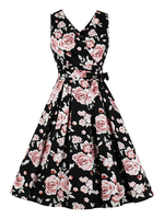 Vintage-Kleid der Frau der 1950er Jahre Ärmelloses knielanges Baumwoll-Rockabilly-Kleid aus Baumwolle mit Blumenmuster