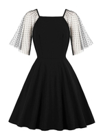 Vintage Kleider Schwarz mit Falten 50er jahre mode Kurzarm viereckiger Ausschnitt Polyester im eleganten Stil knielang