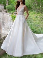 Vintage Wedding Dress V-Ausschnitt ärmellos A Line Lace Satin Brautkleider mit Zug