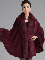 Warme Damen Cape mit Pelz