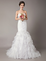 Weiße Brautkleider Mermaid Strapless Organza Perlen Plissee Tiered Brautkleider