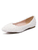 Weiße Hochzeitsschuhe Spitze Spitze Zehenperlen Flache Brautschuhe