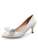 Weiße Kitten Heels spitz Toe Lackleder Bogen Damenslip an Pumpen