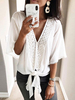 Weiße Sommerbluse für Frauen Polyester V-Ausschnitt Casual Cut Out Casual Tops