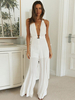 Weißer Jumpsuit V-Ausschnitt Ärmellos Metalldetails Unregelmäßiges Lycra Spandex Weites Sommer-Einteiler-Outfit