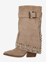 Wildlederstiefel mit mittelhohem Absatz spitzer Zehenbereich Nietenbesatz und Schnallendetaik